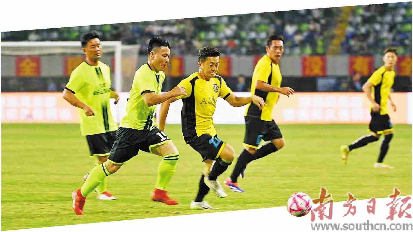 比赛精彩无比,球员们的精湛技艺令人惊叹 比赛精彩无比,球员们的精湛技艺令人惊叹