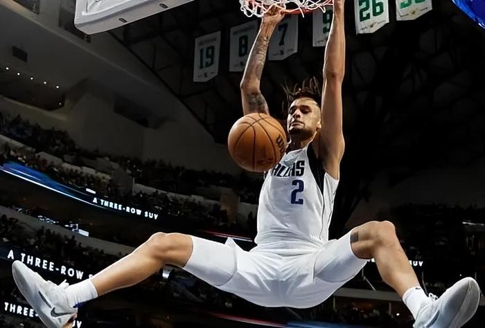 九游体育app下载-公牛替补球员崭露头角，球队备战季后赛