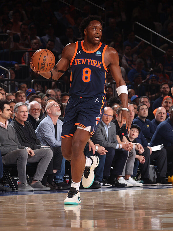 九游体育-瓦努阿图篮球选手全力拼搏