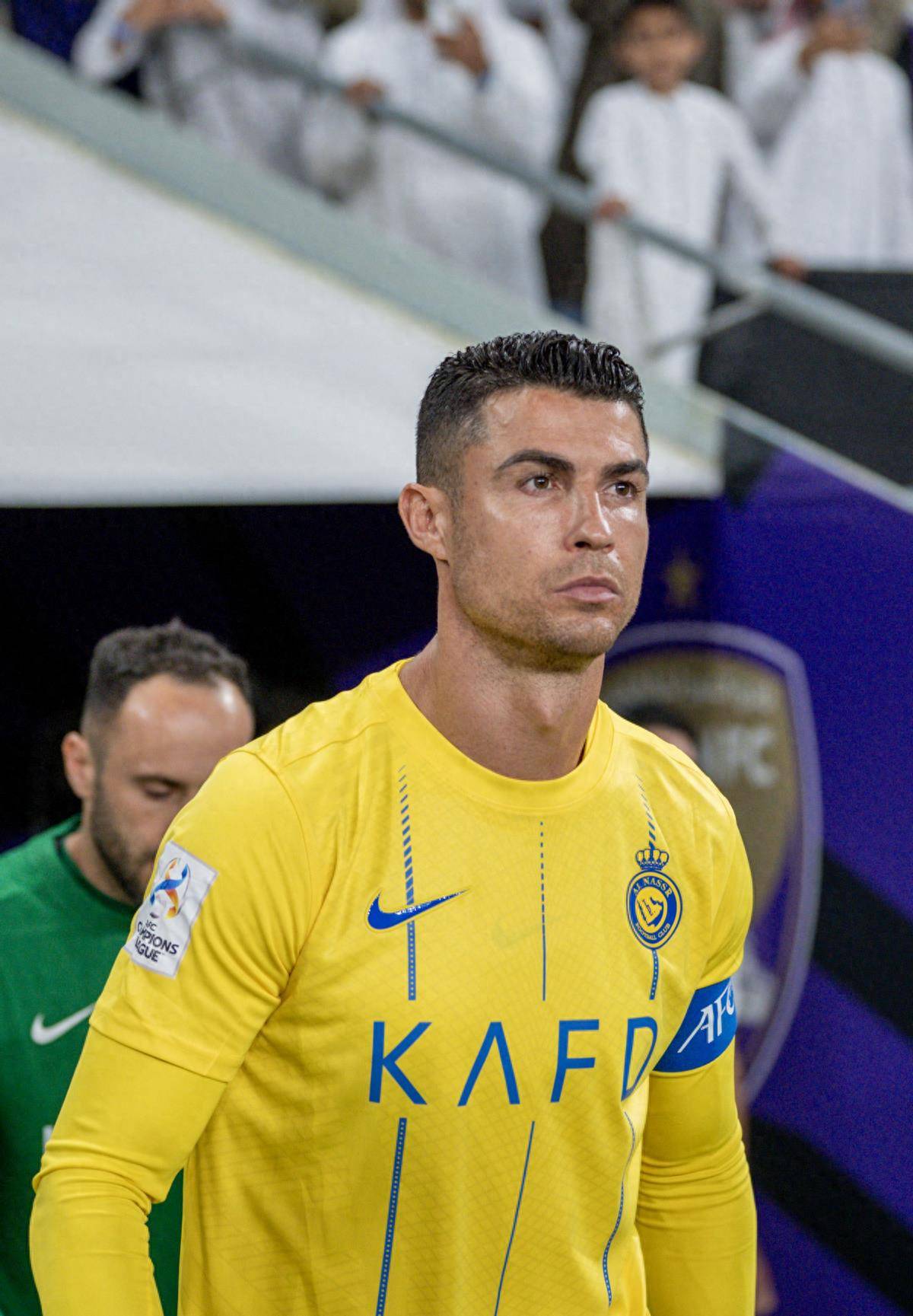 关于阿联酋球队惊险获胜，晋级机会渐增的信息