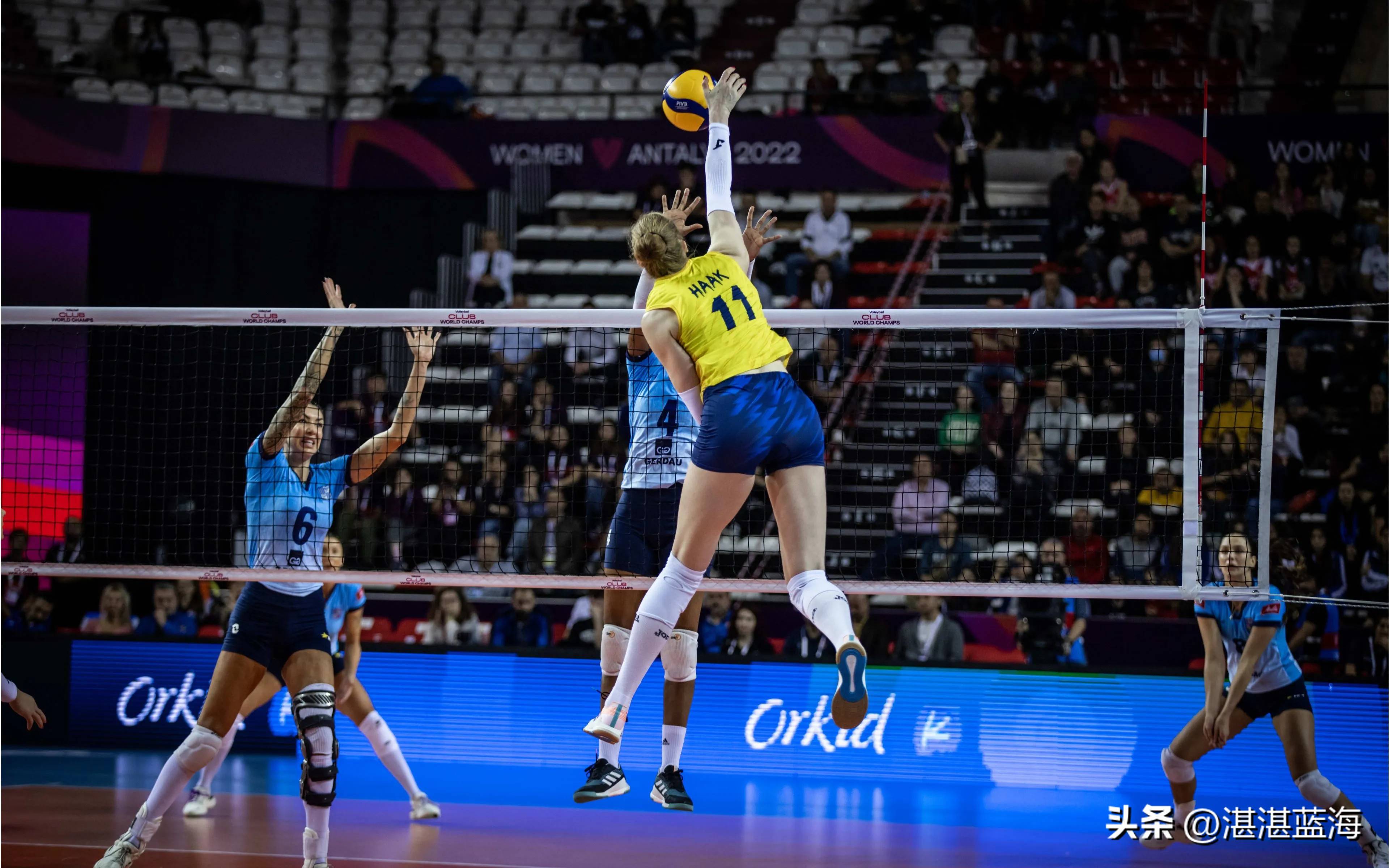 九游体育-巴西女排队员连胜晋级半决赛