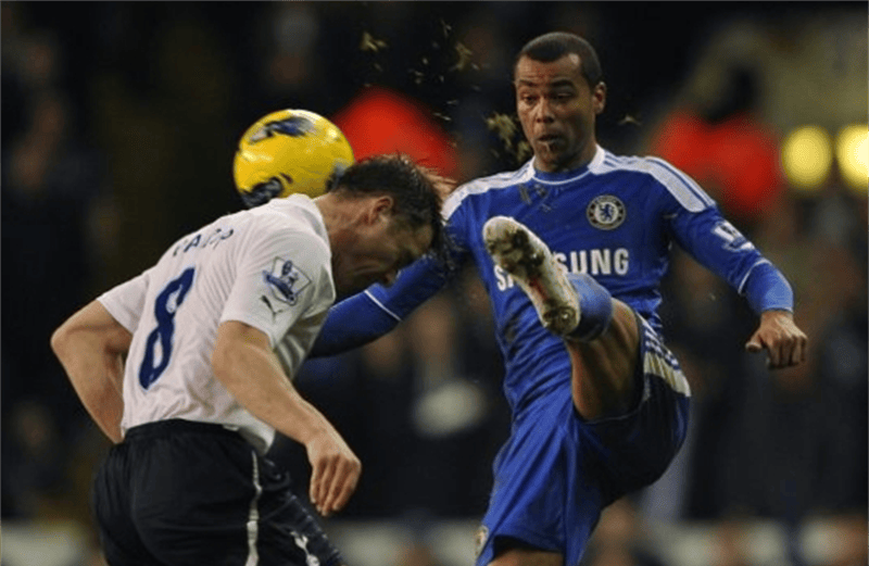 九游体育入口-英格兰联赛季后的激烈竞争，球队积分紧张