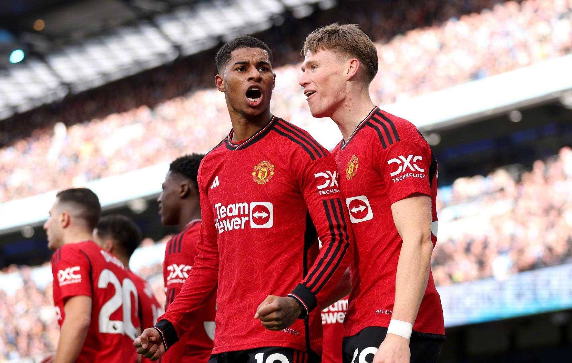 曼联客场大胜,重回争冠行列 曼联客场大胜,重回争冠行列