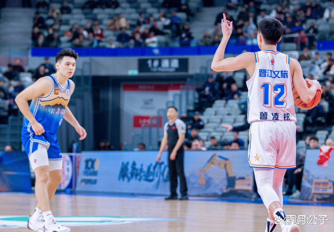 福建队在比赛中表现出众，夺得关键胜利