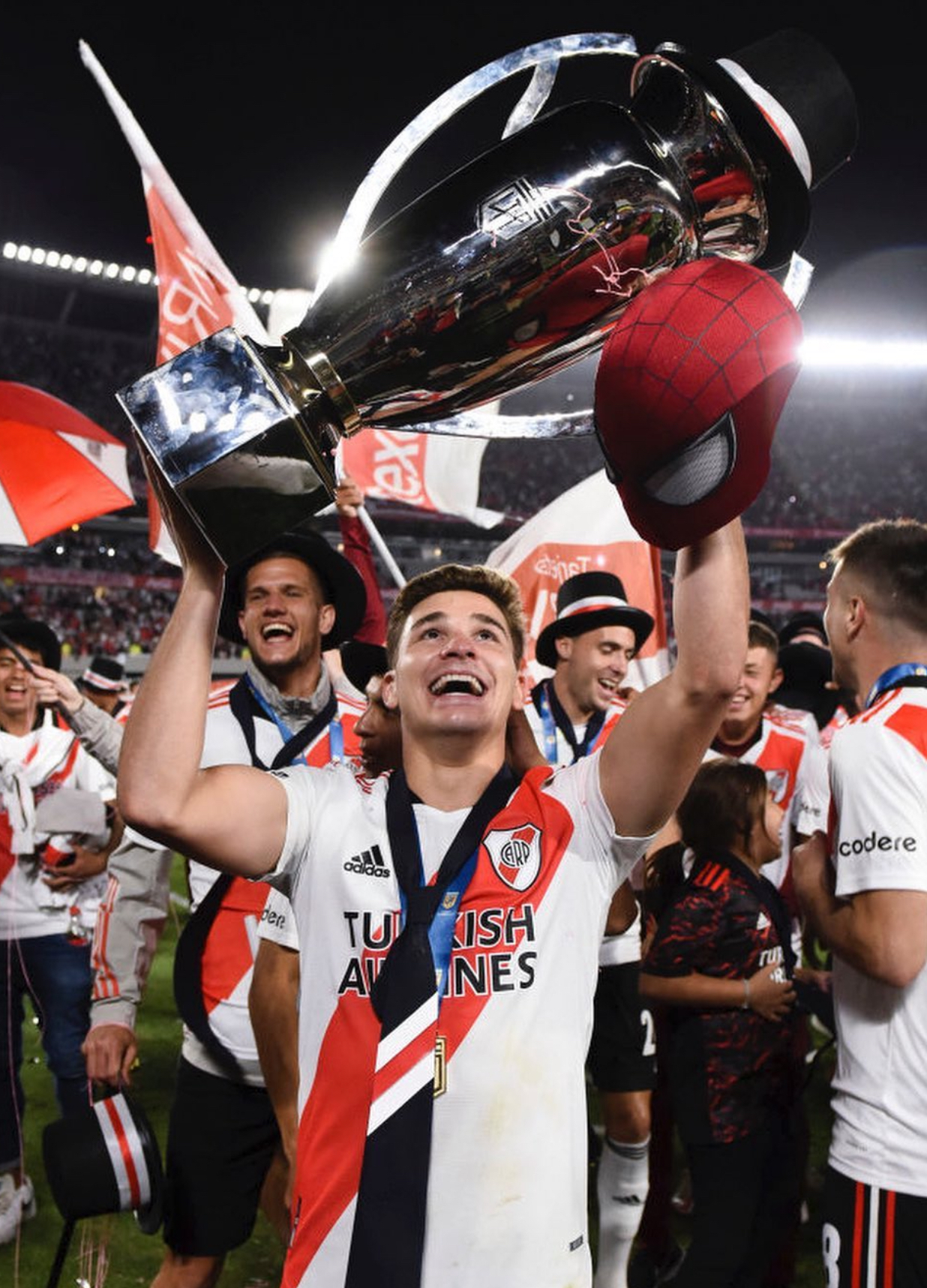 九游体育登录-阿尔梅里亚队员表现出众，实力增强