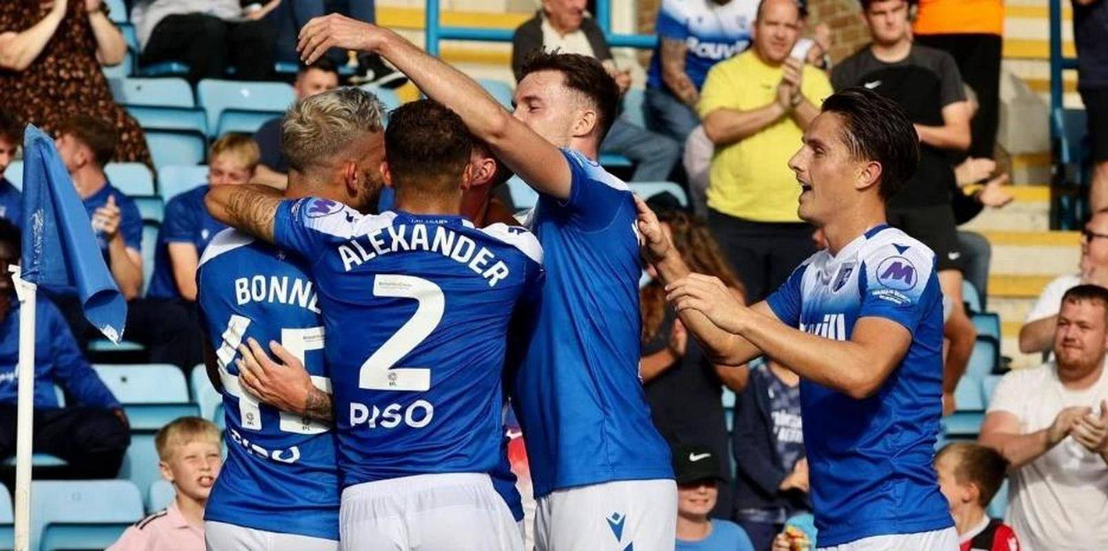 -斯旺西遭遇连败，英超联赛前途未卜