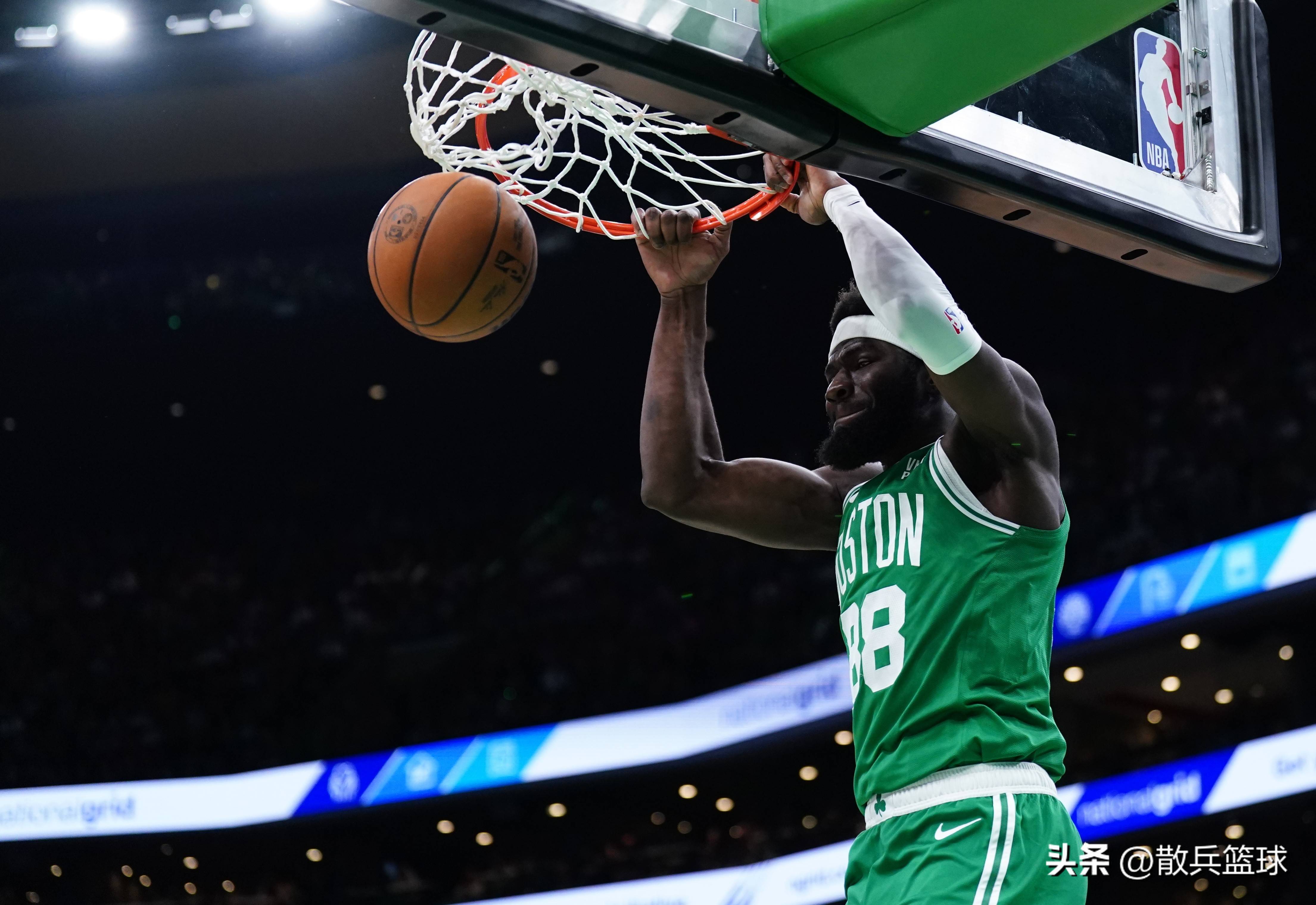 绿军全面发威，塔图姆砍下30分