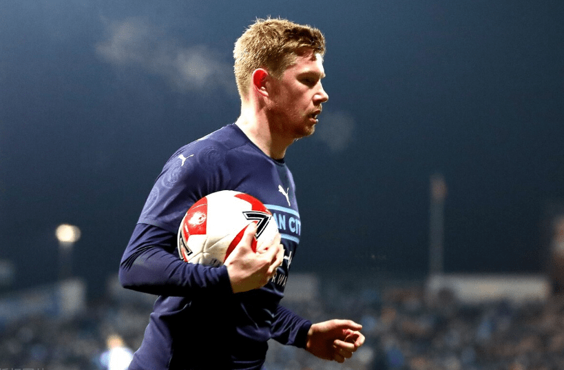 斯文登一路领先,冠军前景看好 斯文登一路领先,冠军前景看好