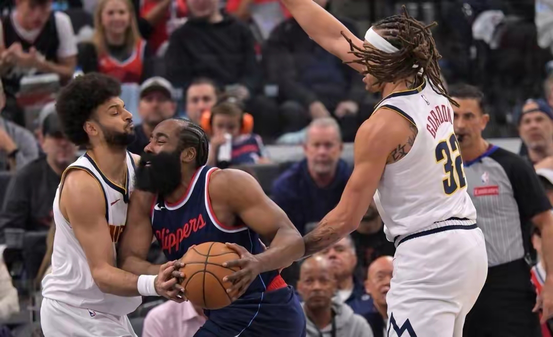 关于快船主场打出高效攻势，战胜强敌的信息